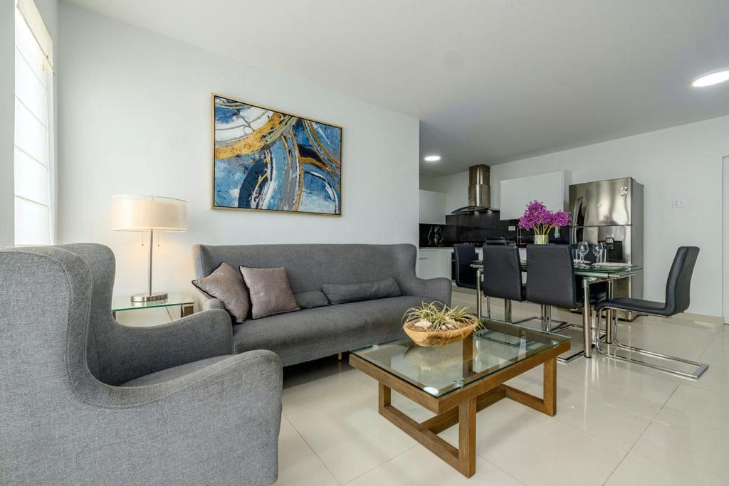Koyari Modern Condos 9Br 7Ba Sleeps 26 W/ Pool And Roof Deck Palm Beach Exterior photo